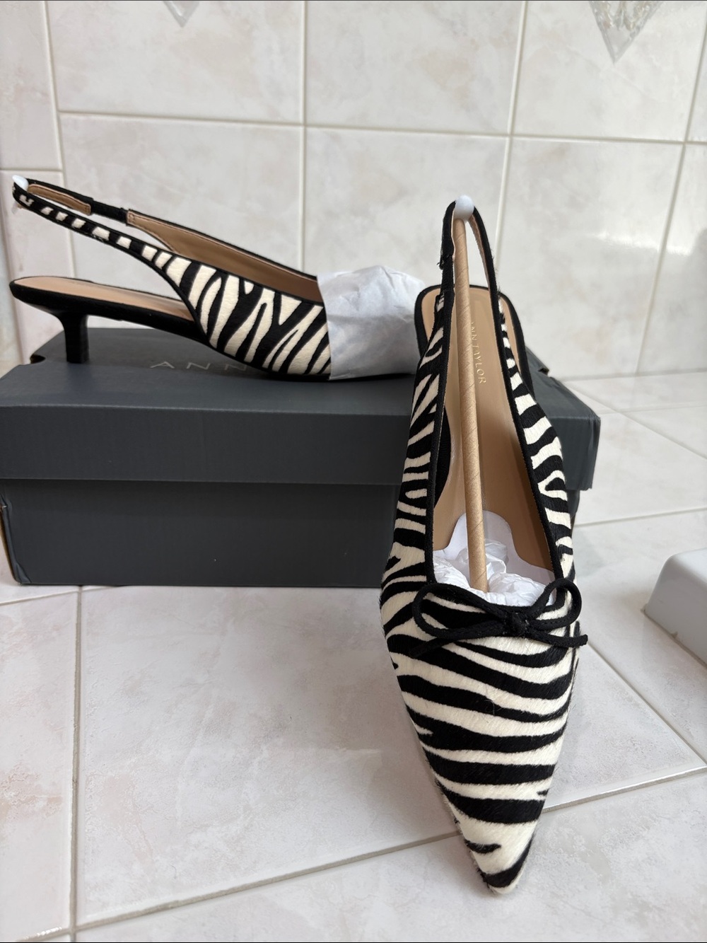 Ann Taylor Mini Bow Kitten Heel Zebra-Print Slingback Pumps in Black & White